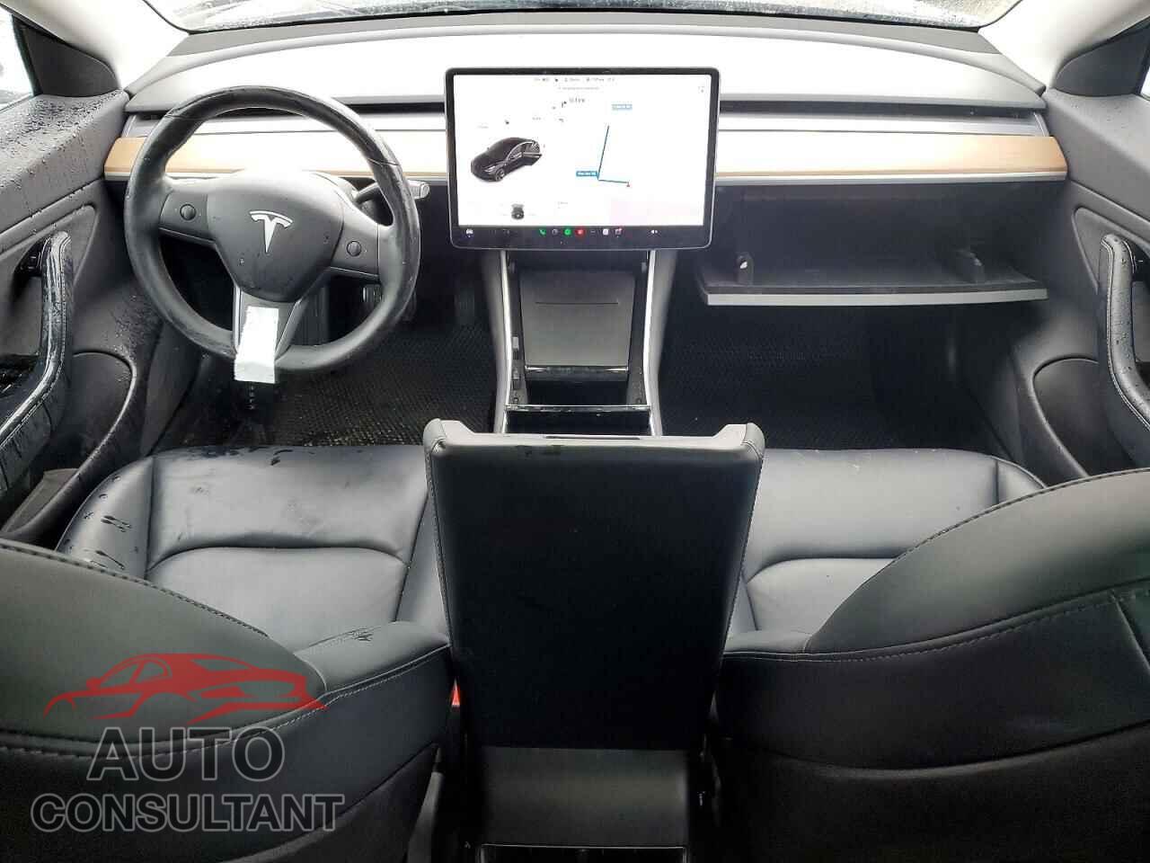 TESLA MODEL 3 2019 - 5YJ3E1EA4KF399537