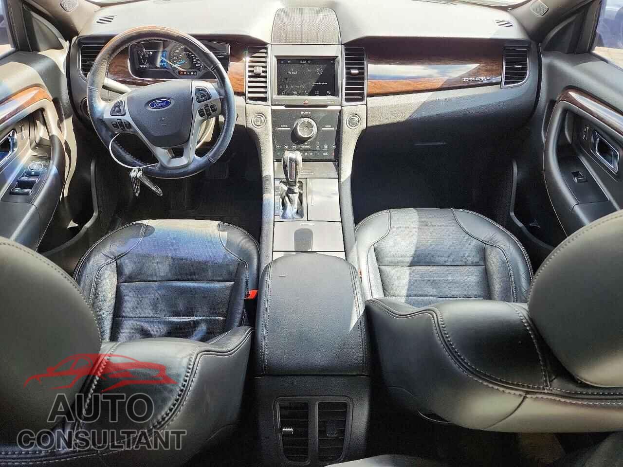 FORD TAURUS 2017 - 1FAHP2F8XHG113356