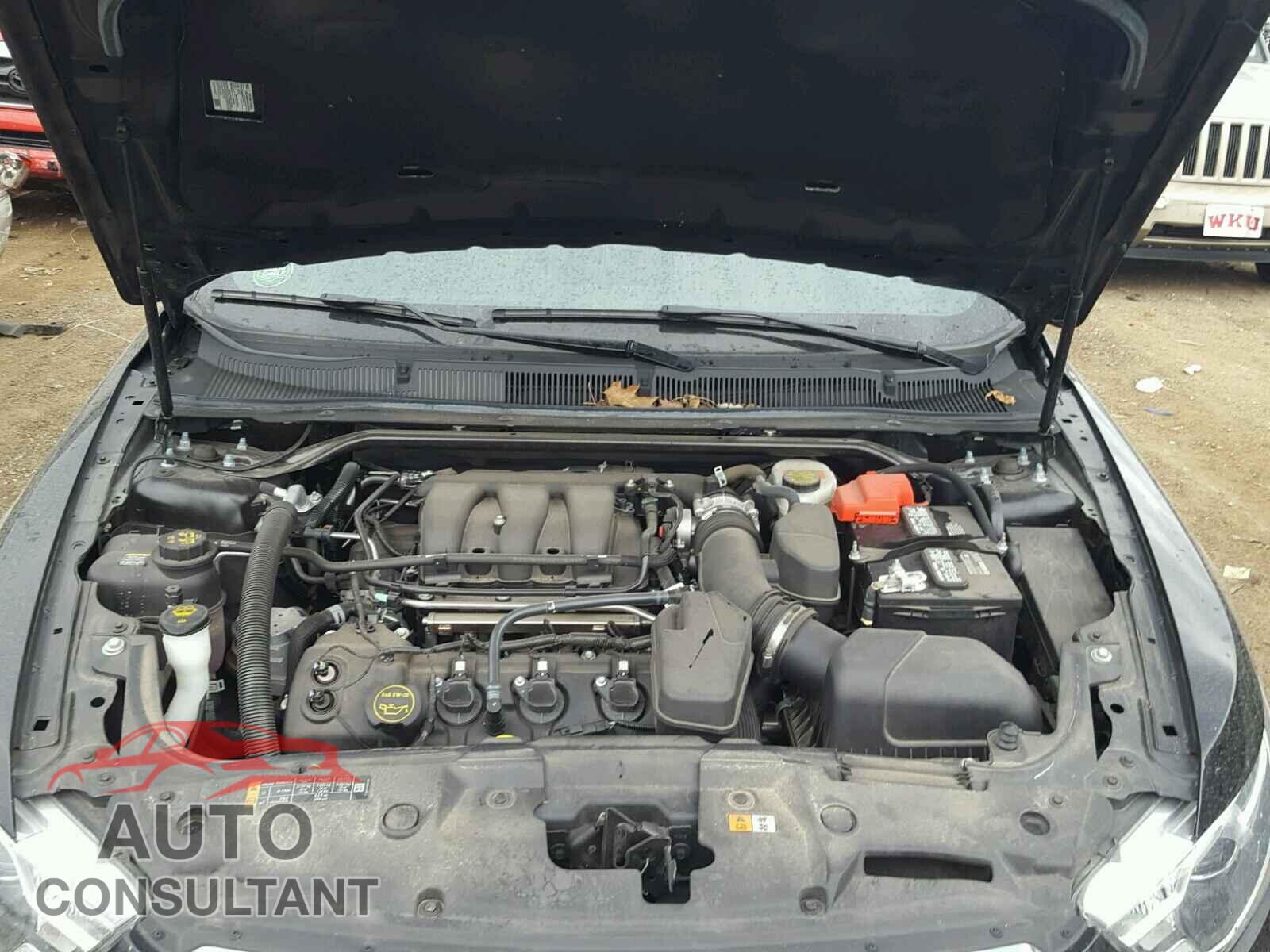 FORD TAURUS 2016 - 1FAHP2E82GG148991