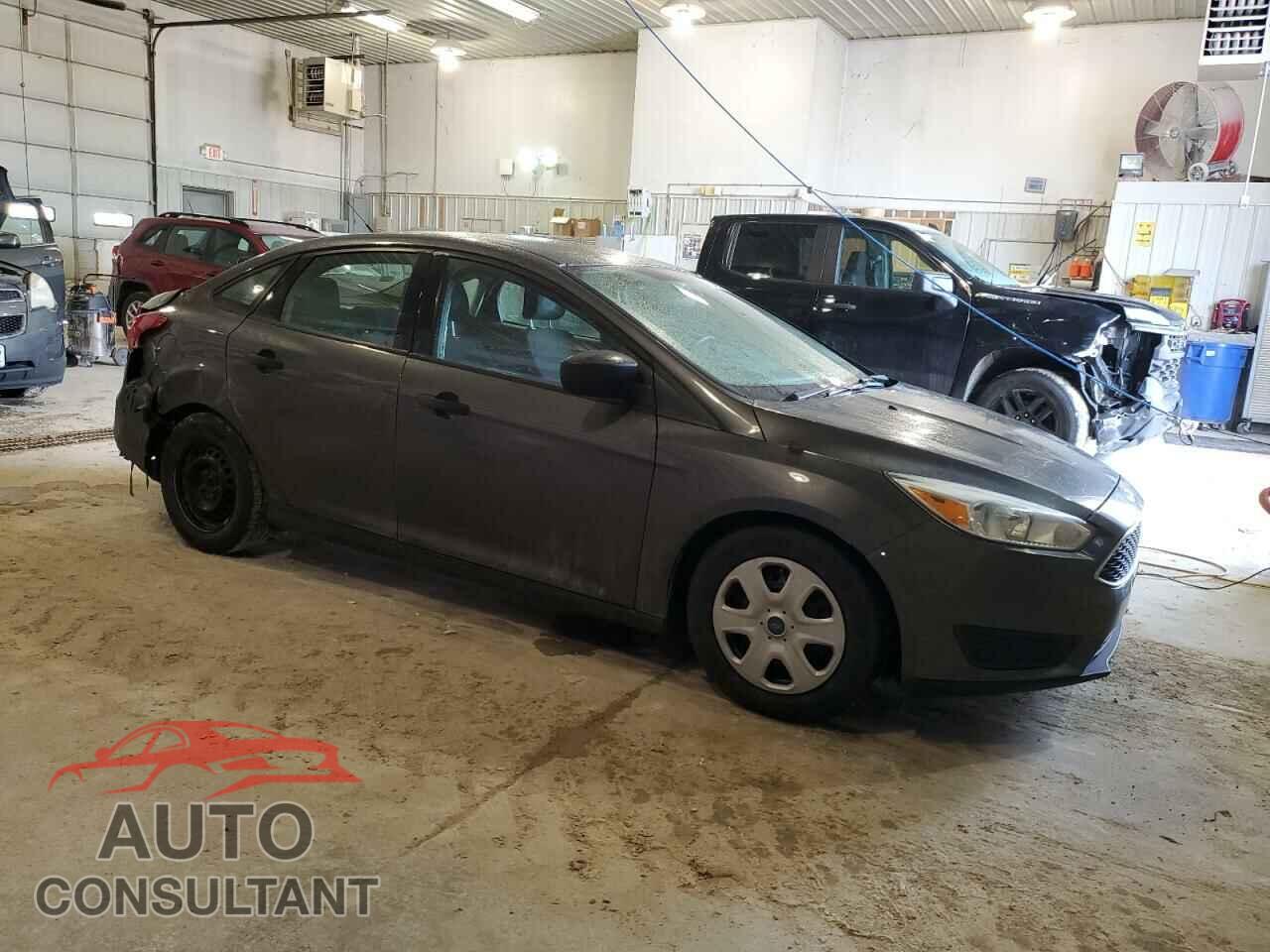 FORD FOCUS 2015 - 1FADP3E20FL220177