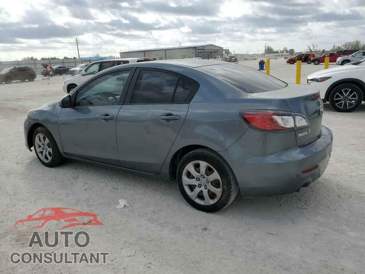 MAZDA 3 2013 - JM1BL1TF2D1768214