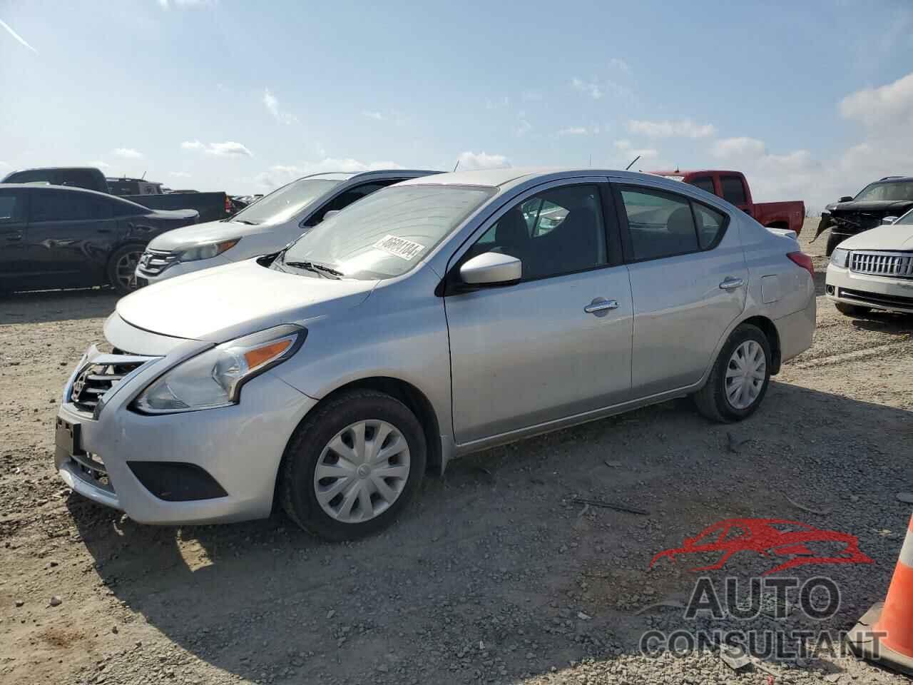 NISSAN VERSA 2017 - 3N1CN7AP4HL863775