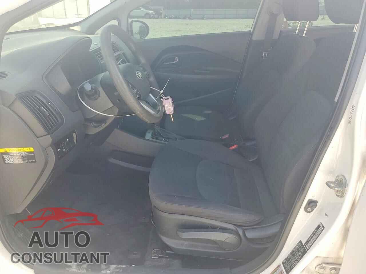KIA RIO 2013 - KNADM4A39D6288977