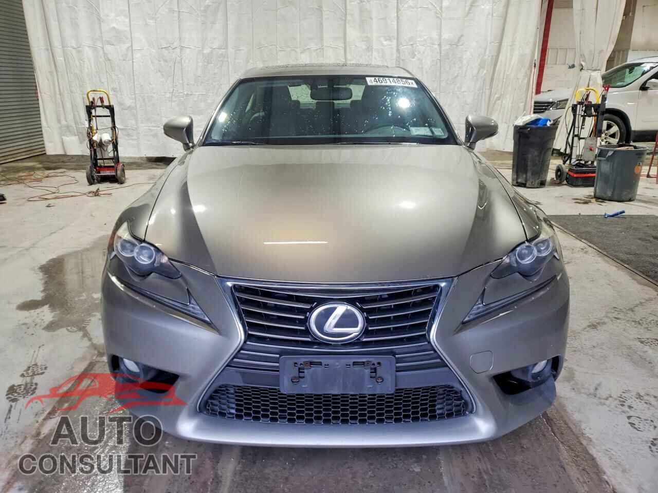 LEXUS IS 2014 - JTHCF1D20E5000537