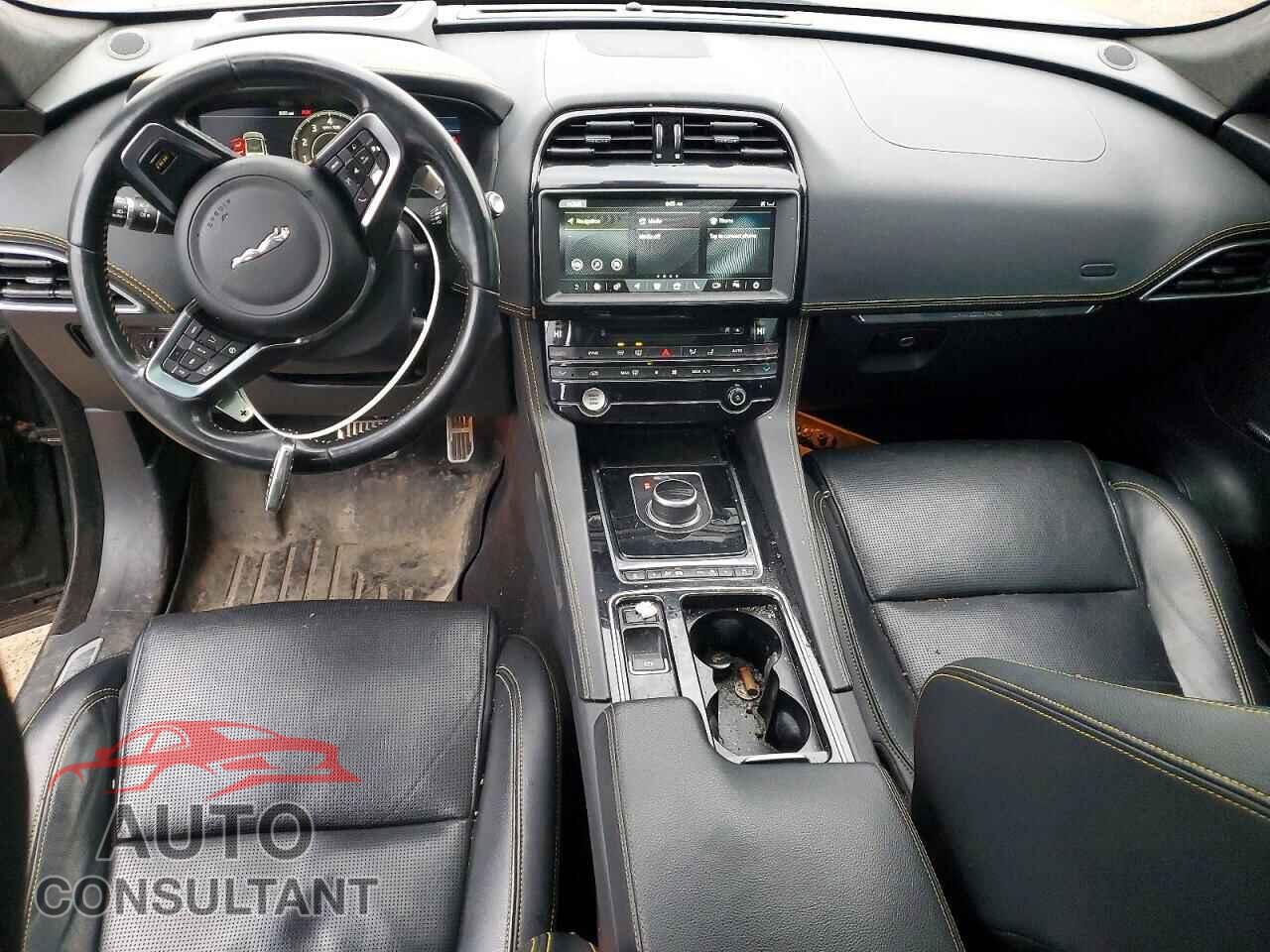 JAGUAR F-PACE 2020 - SADCX2GX9LA643814