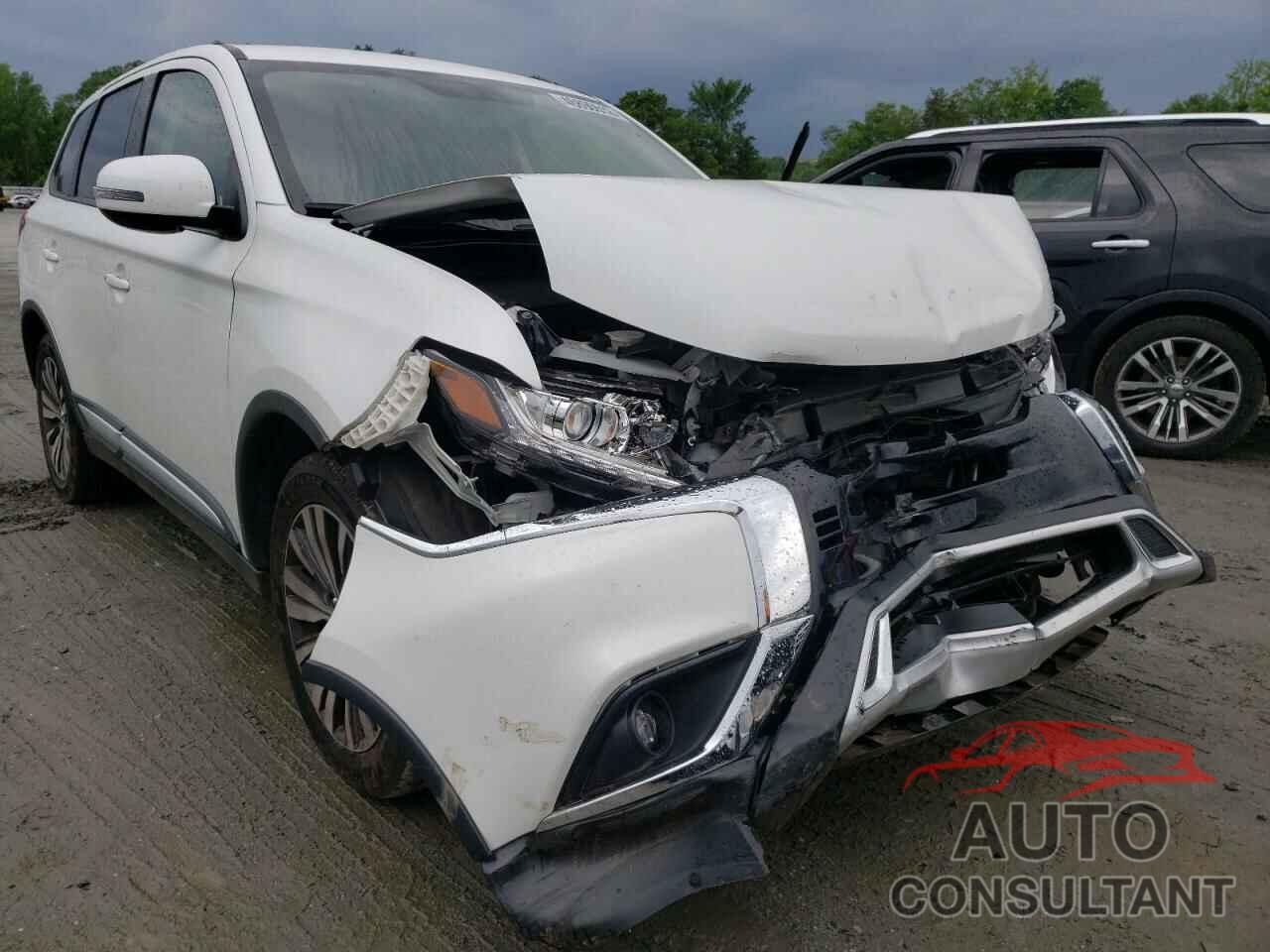 MITSUBISHI OUTLANDER 2019 - JA4AD3A38KZ004793
