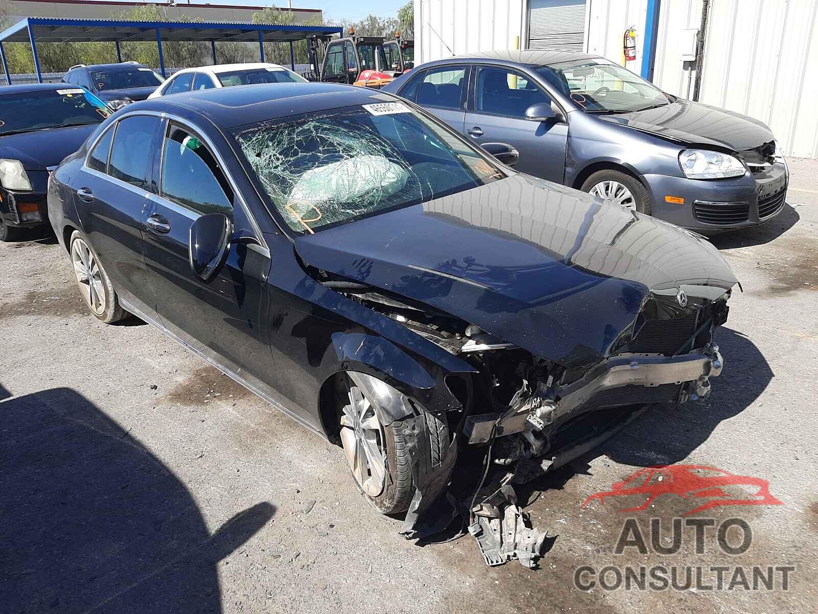 MERCEDES-BENZ C-CLASS 2018 - 55SWF4JB1JU246055