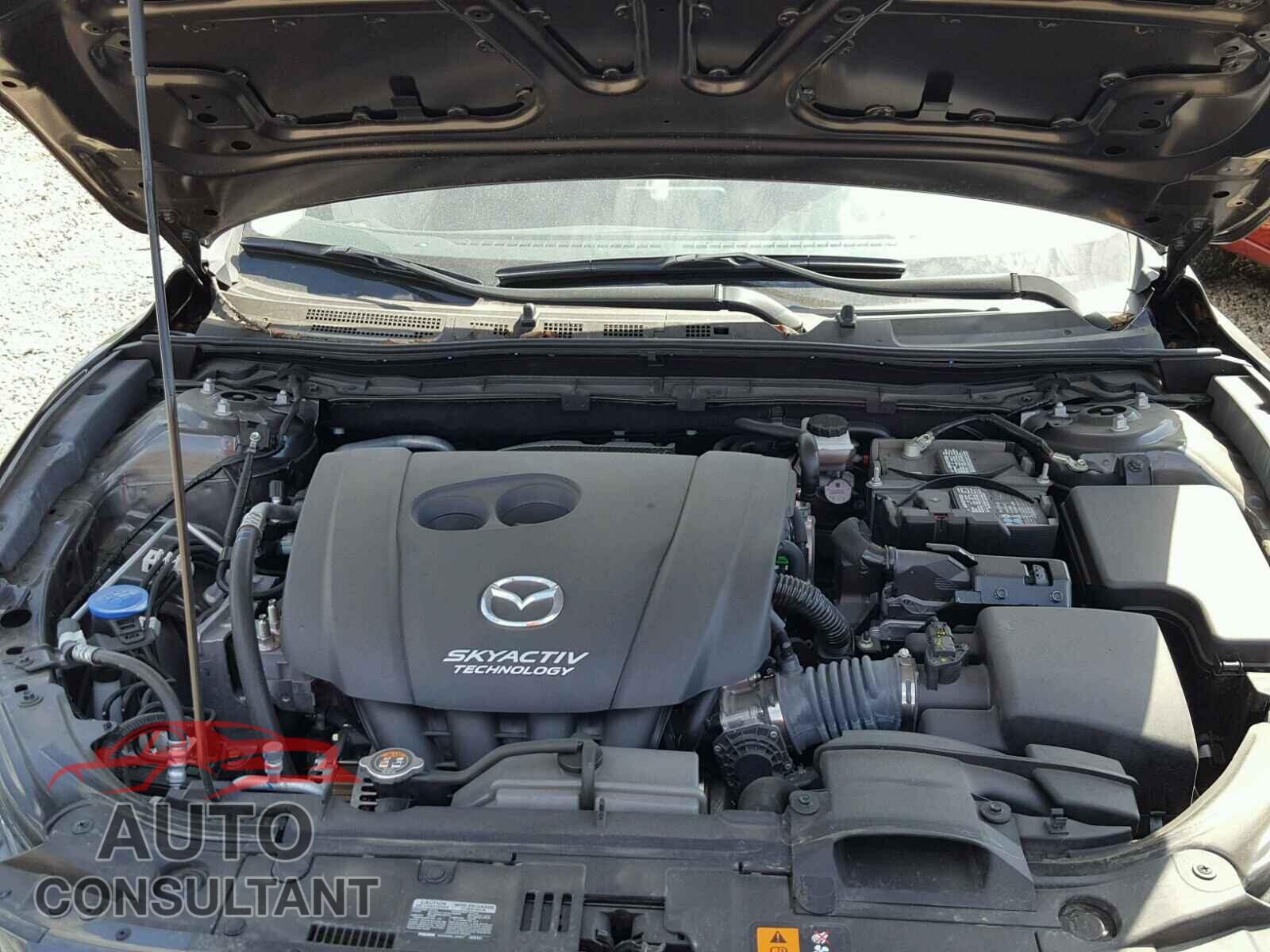 MAZDA 3 2017 - 3MZBN1K75HM142215