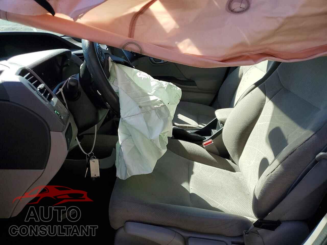 HONDA CIVIC 2012 - 19XFB2F59CE048658