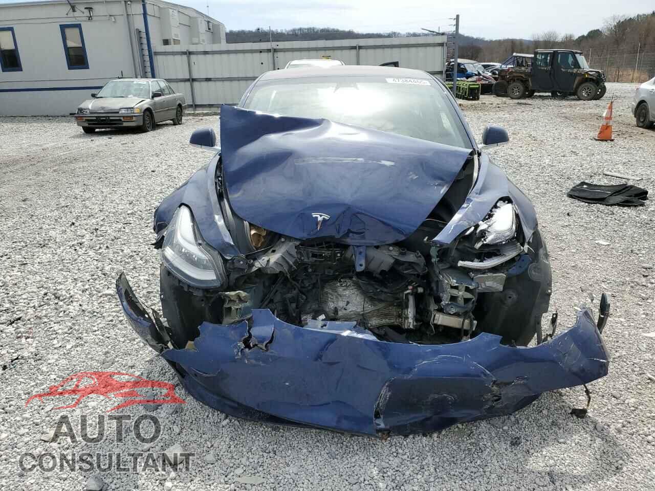 TESLA MODEL 3 2018 - 5YJ3E1EB8JF093657