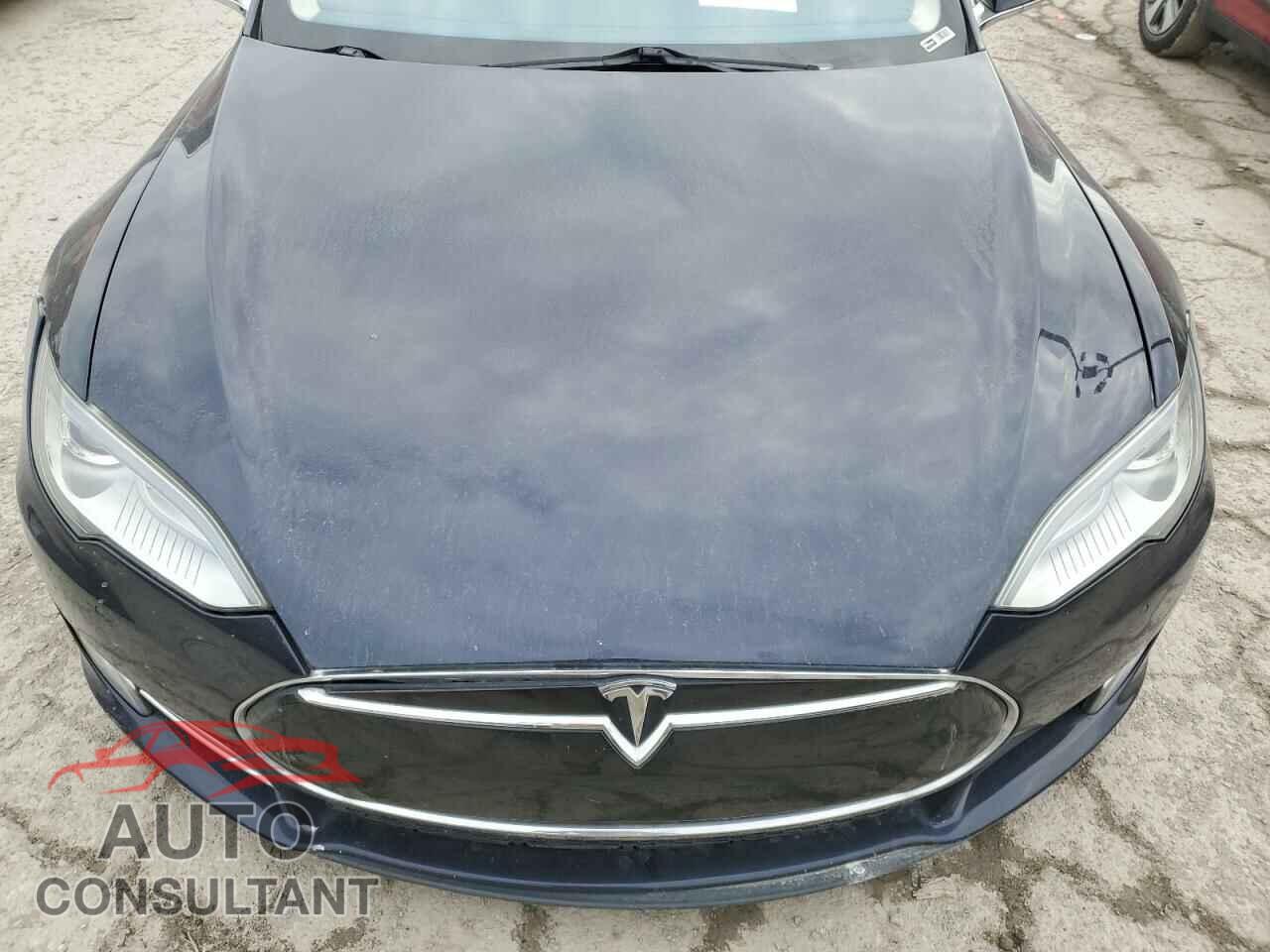 TESLA MODEL S 2013 - 5YJSA1CP2DFP26714