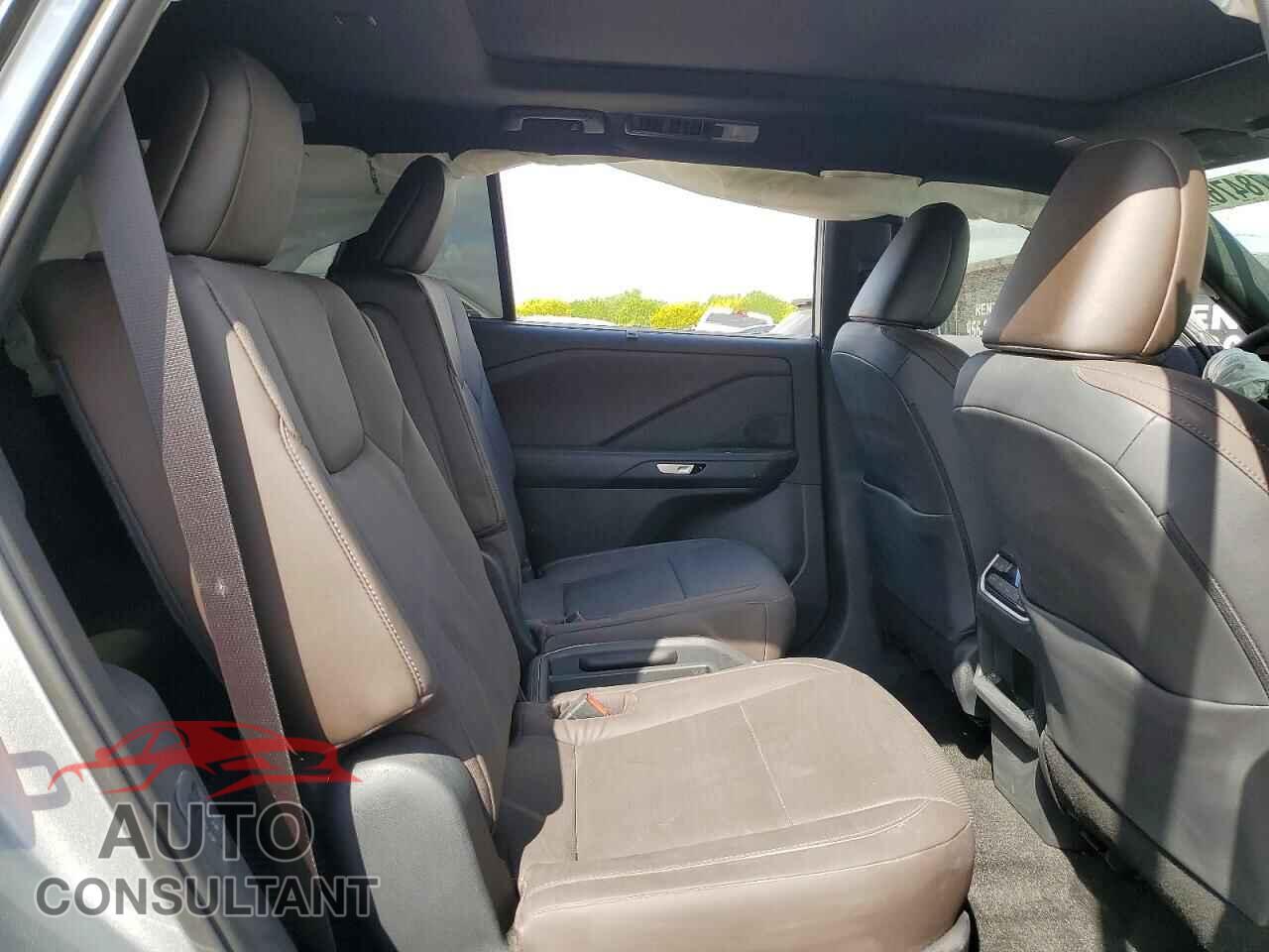 LEXUS UNKNOWN 2026 - 5TDAAAB6XTS056411