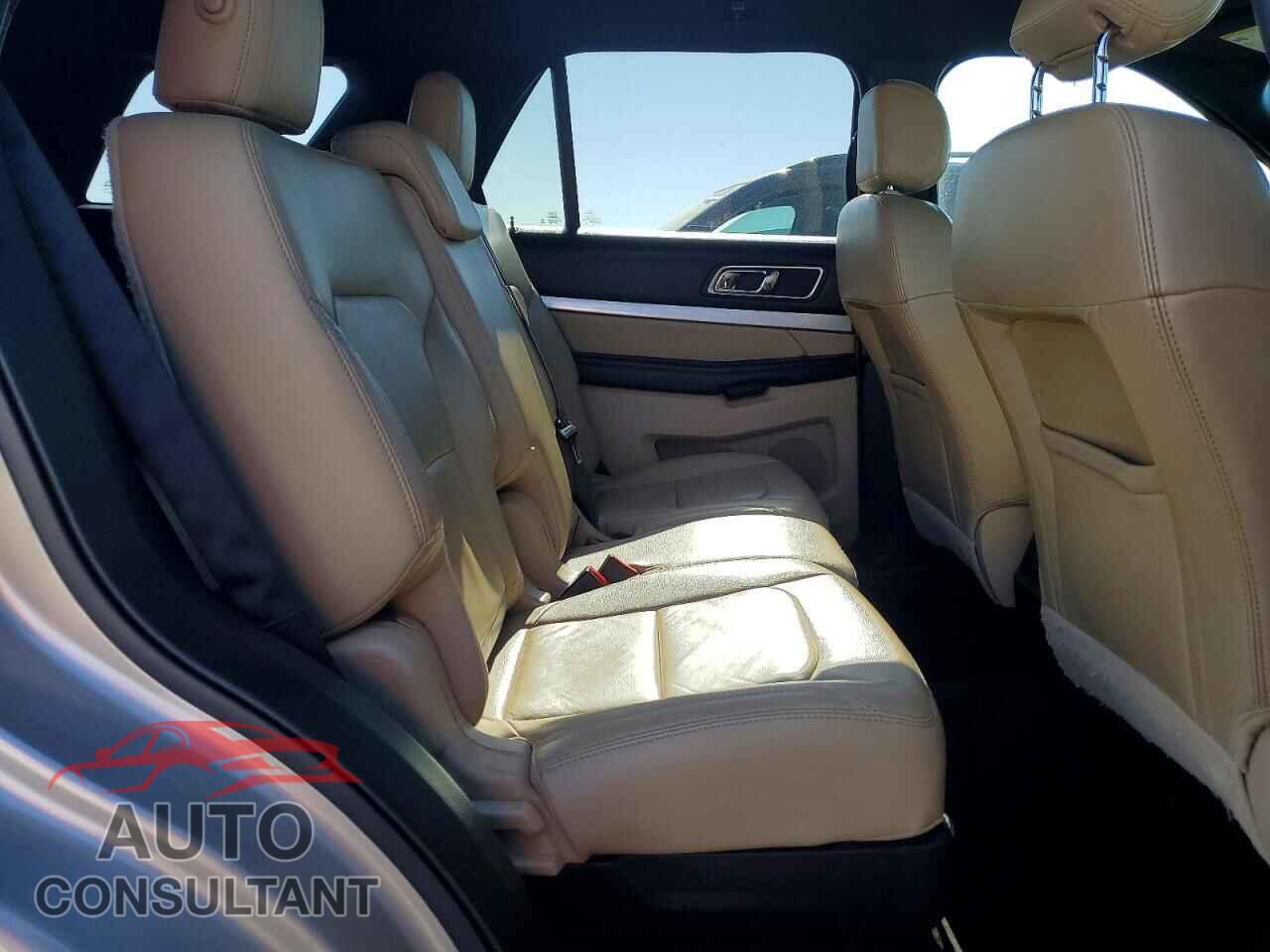 FORD EXPLORER 2017 - 1FM5K7D82HGD02848