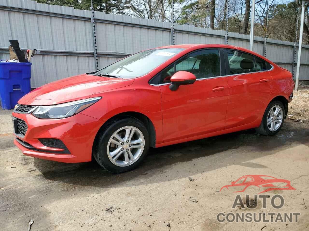 CHEVROLET CRUZE 2018 - 1G1BE5SM7J7186838