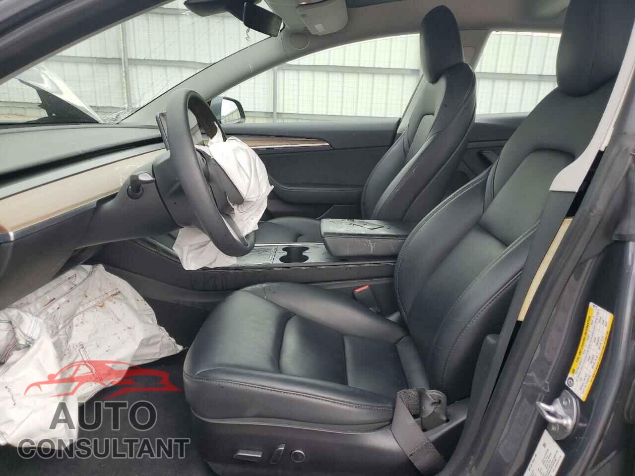 TESLA MODEL 3 2021 - 5YJ3E1EAXMF096779