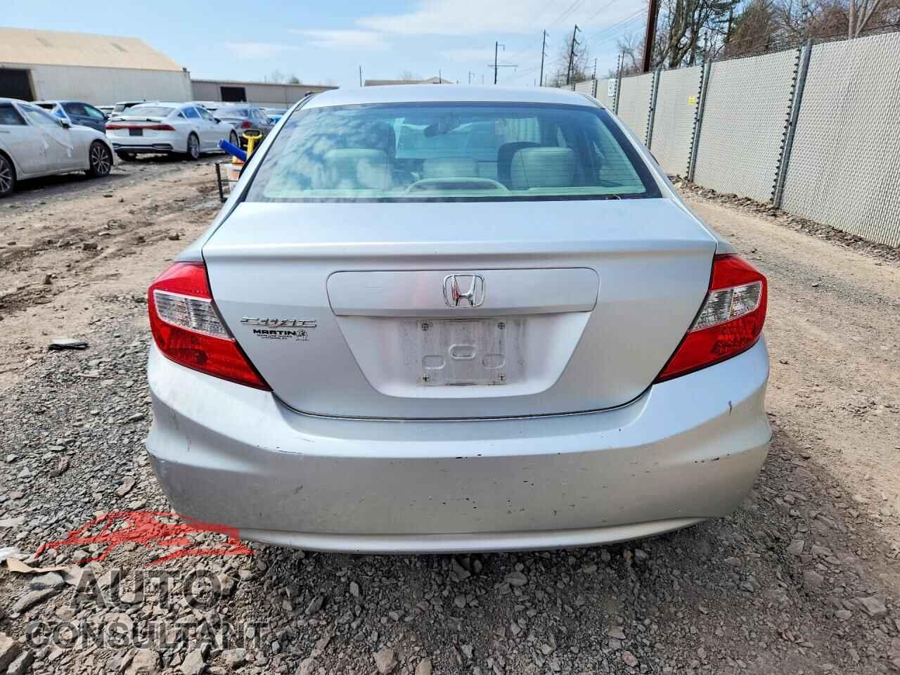 HONDA CIVIC 2012 - 2HGFB2F81CH608821