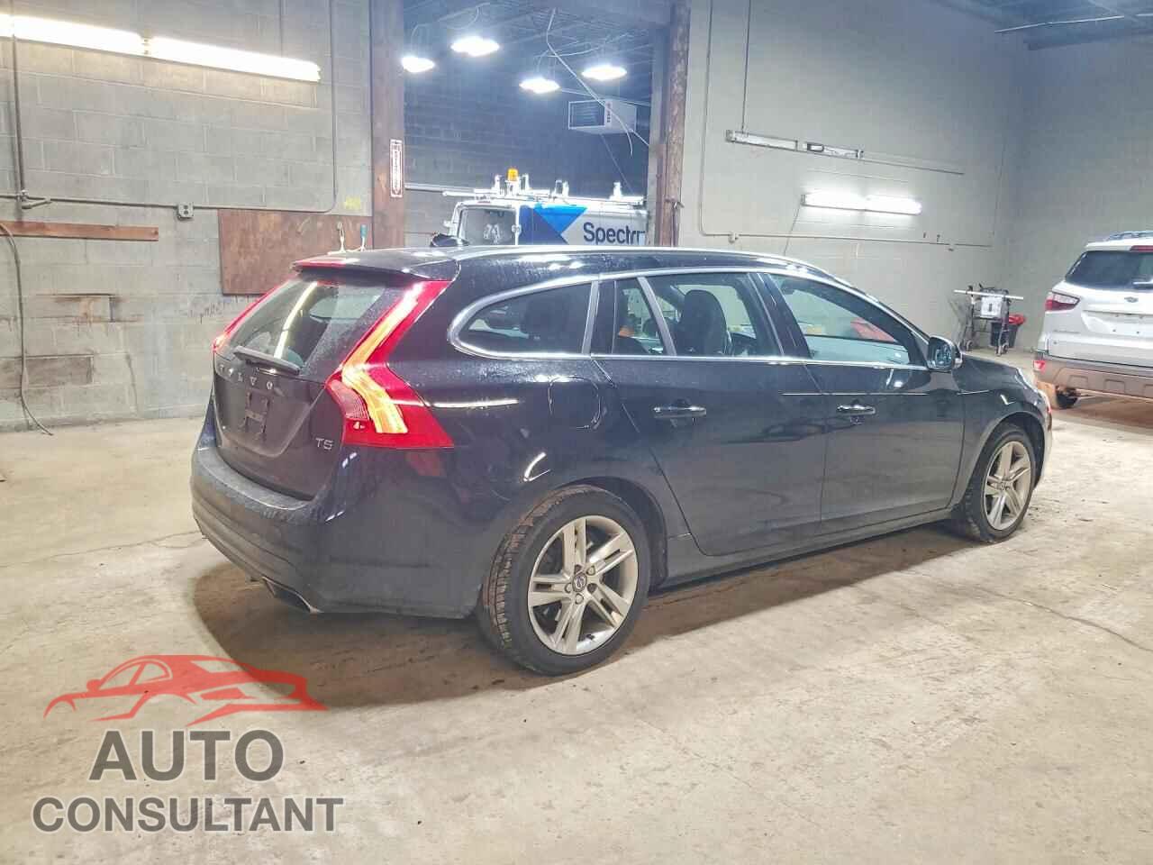 VOLVO V60 2015 - YV140MEK8F1260825