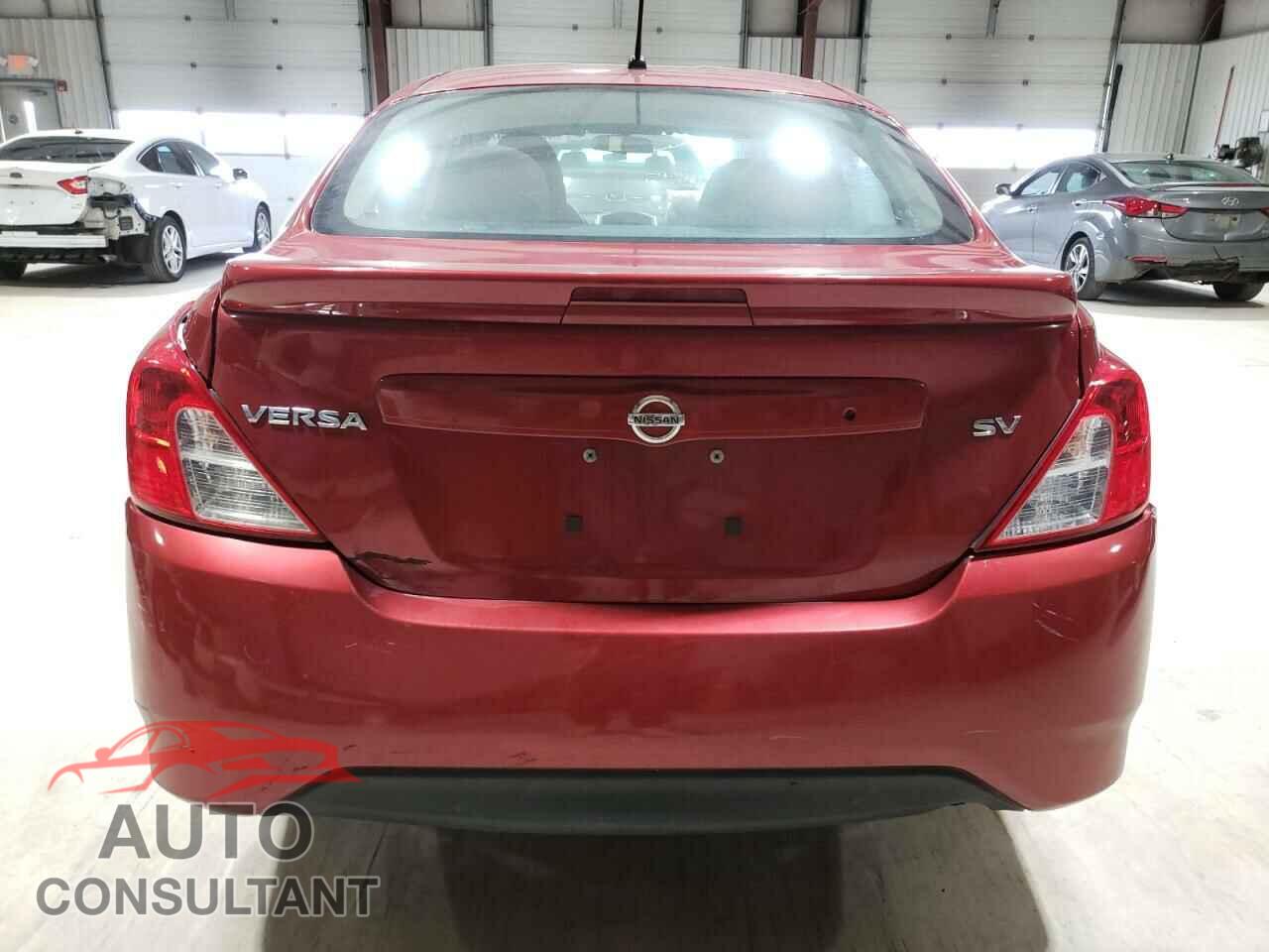 NISSAN VERSA 2017 - 3N1CN7AP4HL816701