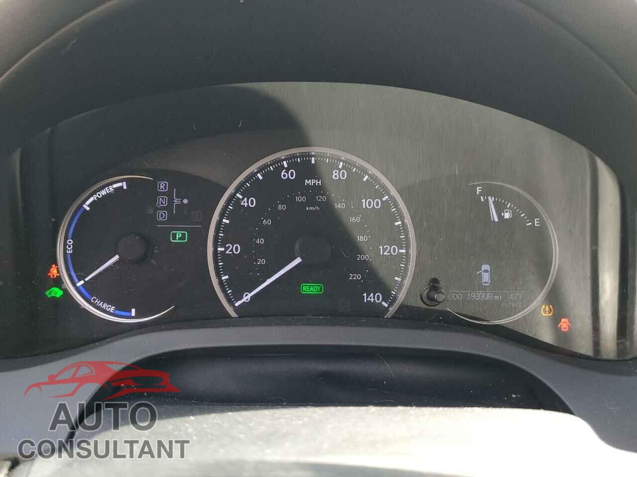 LEXUS CT 200 2014 - JTHKD5BH2E2182842