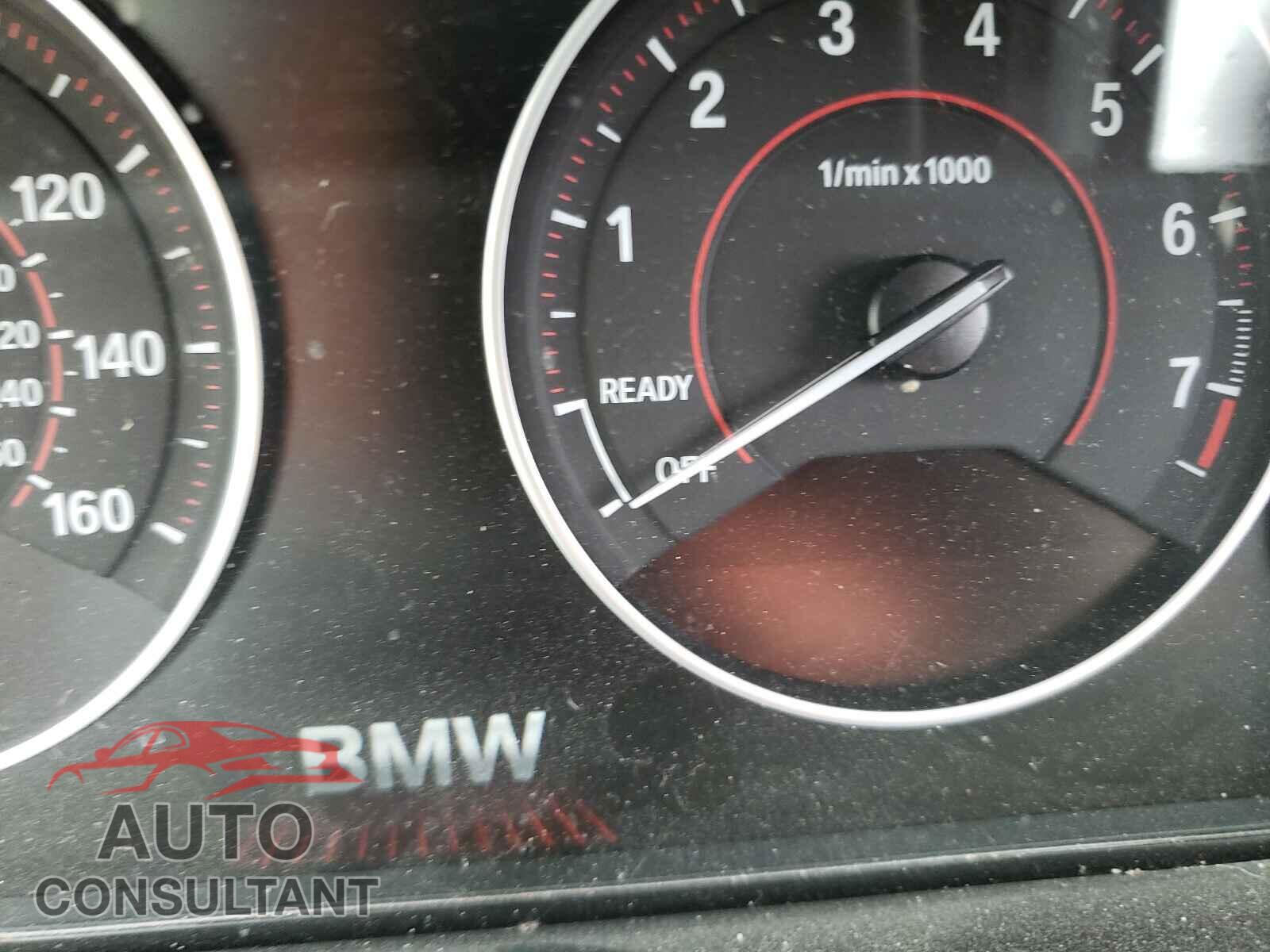 BMW 3 SERIES 2016 - WBA8E9G54GNU28304