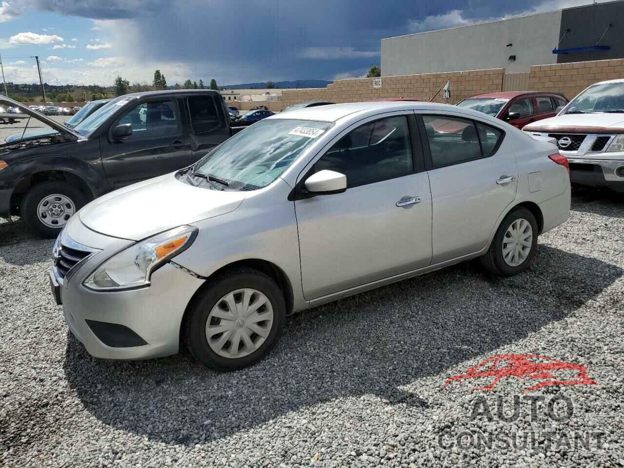 NISSAN VERSA 2018 - 3N1CN7AP3JK433263