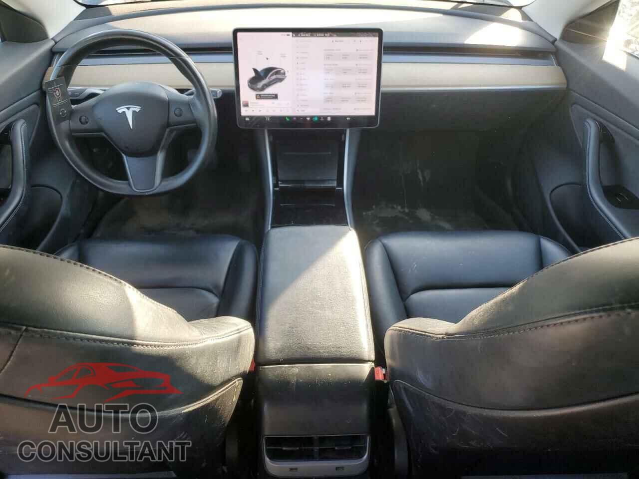 TESLA MODEL 3 2018 - 5YJ3E1EA3JF123803
