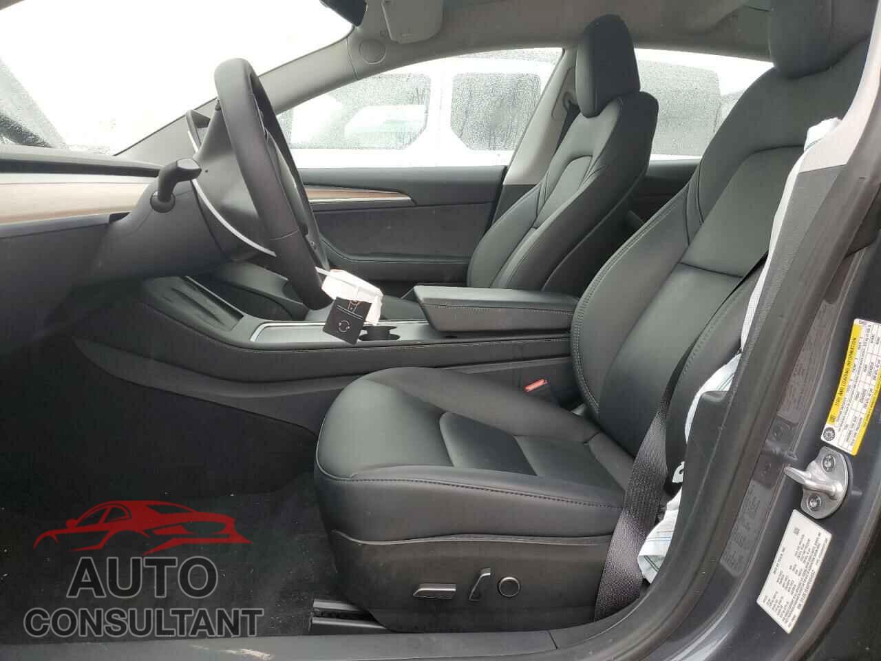 TESLA MODEL 3 2023 - 5YJ3E1EA5PF654557