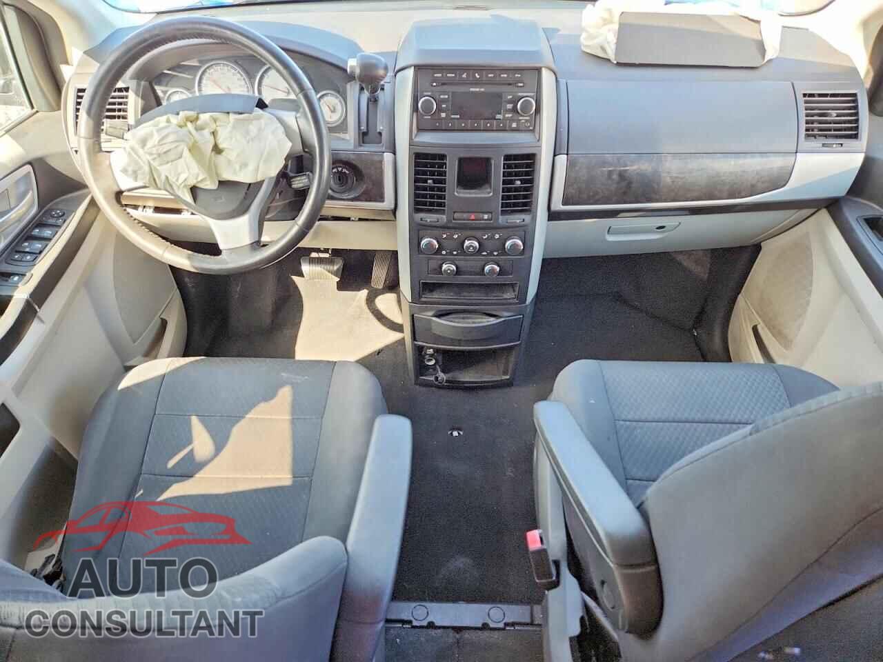 DODGE CARAVAN 2010 - 2D4RN5D11AR475689