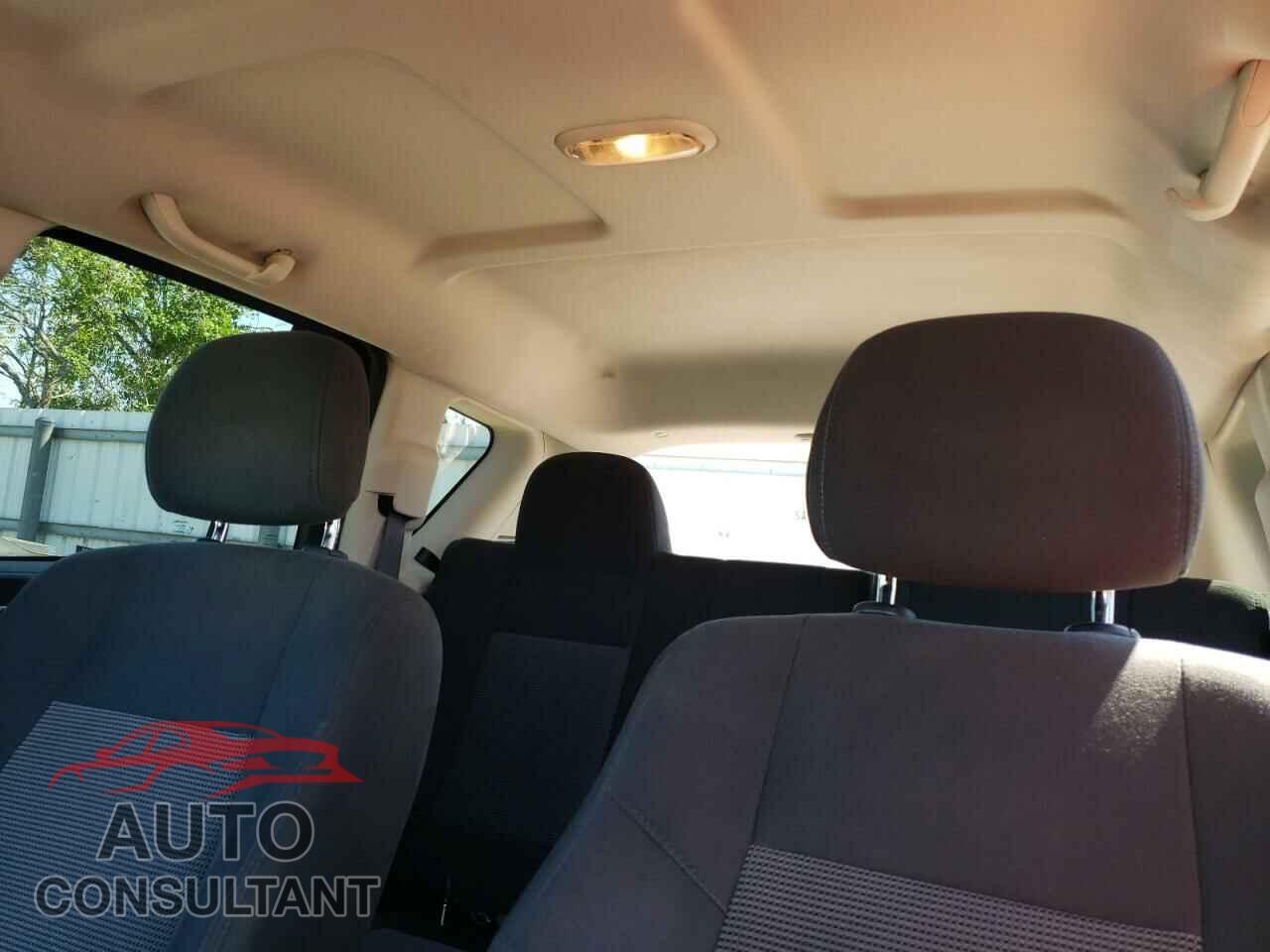 JEEP COMPASS 2017 - 1C4NJCBAXHD130799
