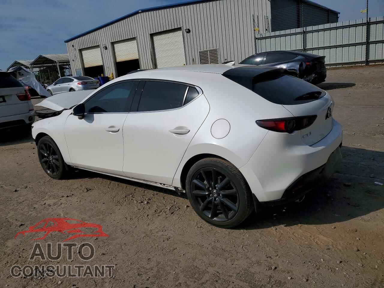 MAZDA 3 2021 - JM1BPAML1M1348937