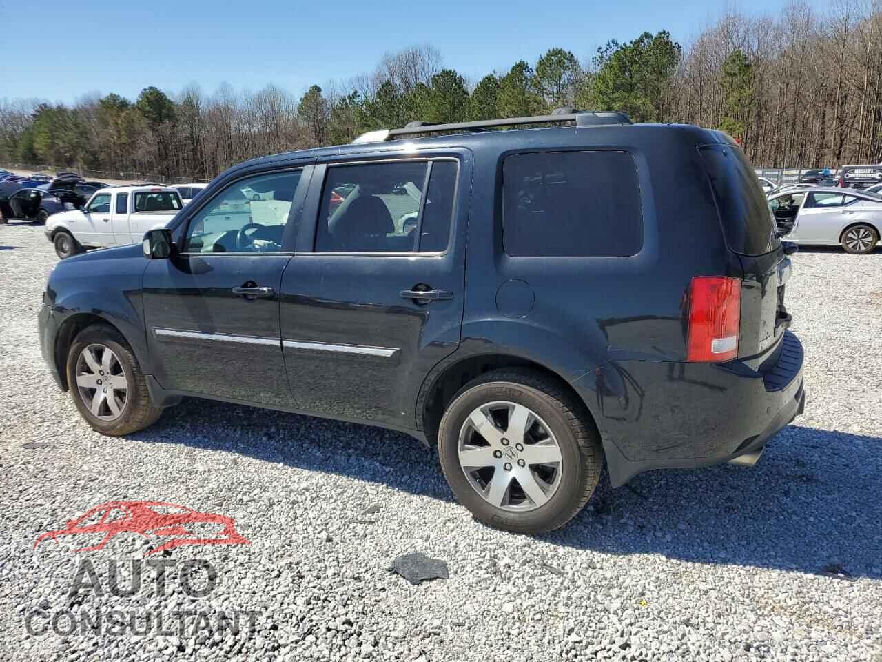 HONDA PILOT 2015 - 5FNYF4H90FB032551