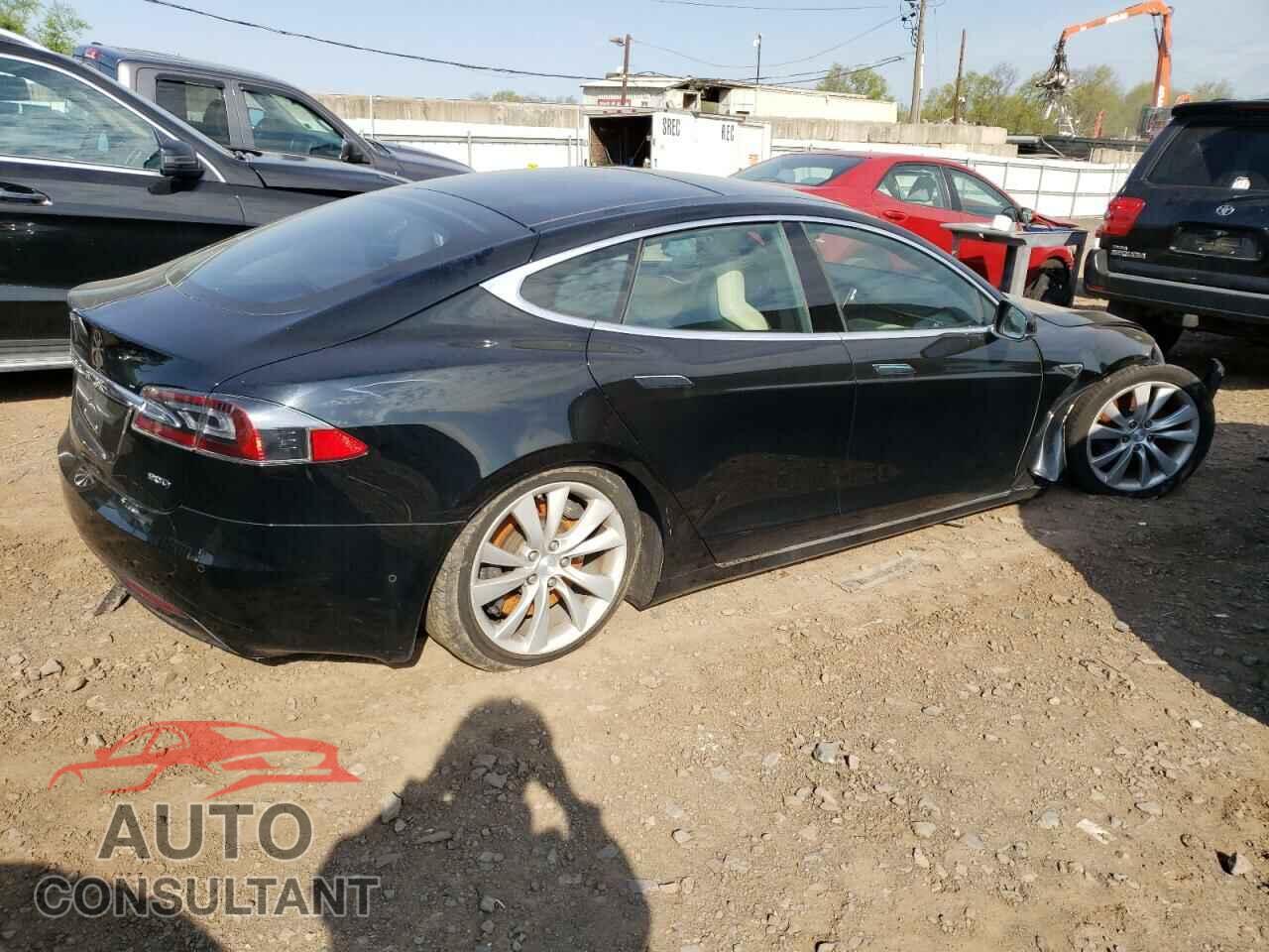 TESLA MODEL S 2016 - 5YJSA1E28GF143909