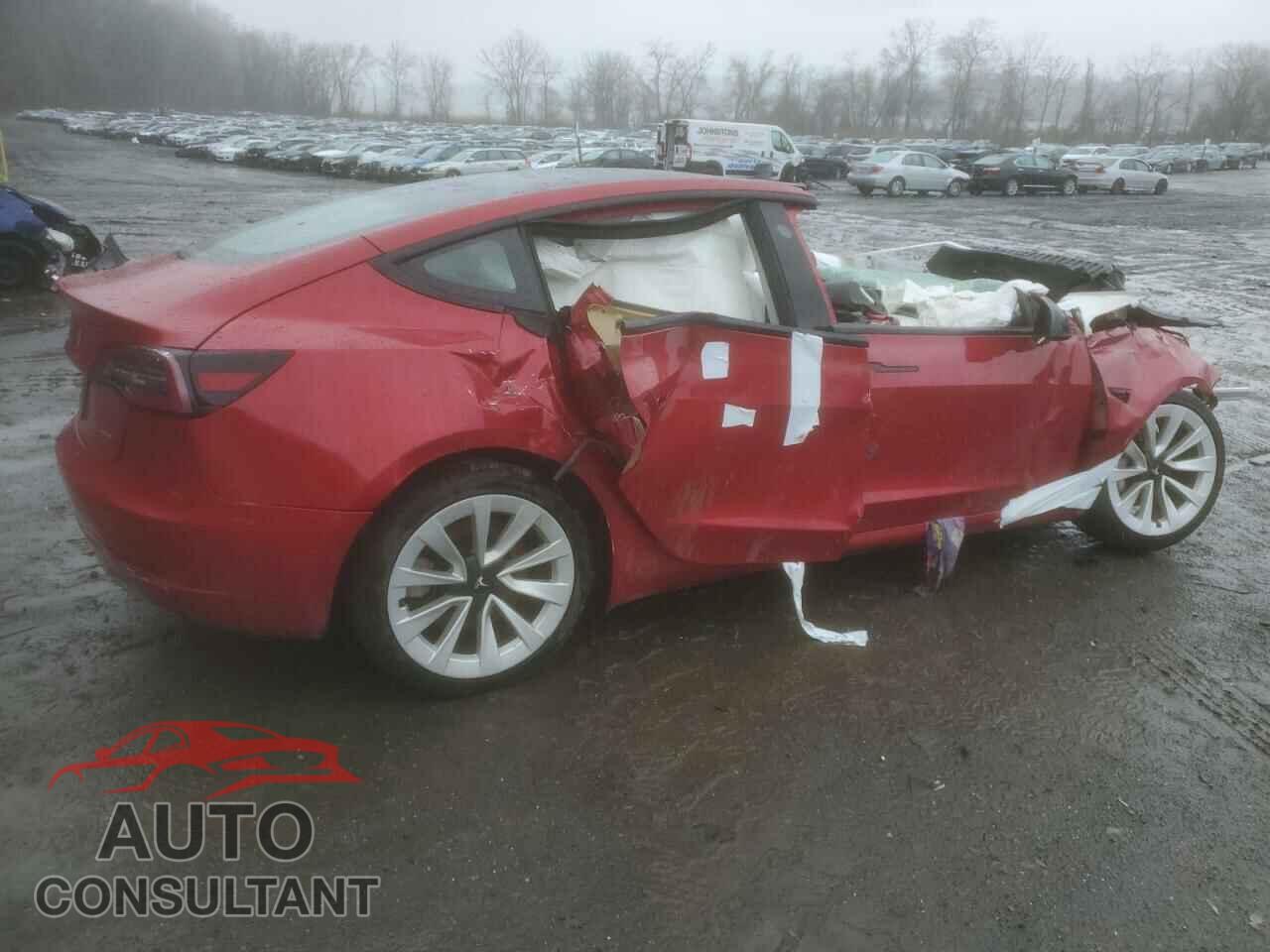TESLA MODEL 3 2021 - 5YJ3E1EB1MF903408