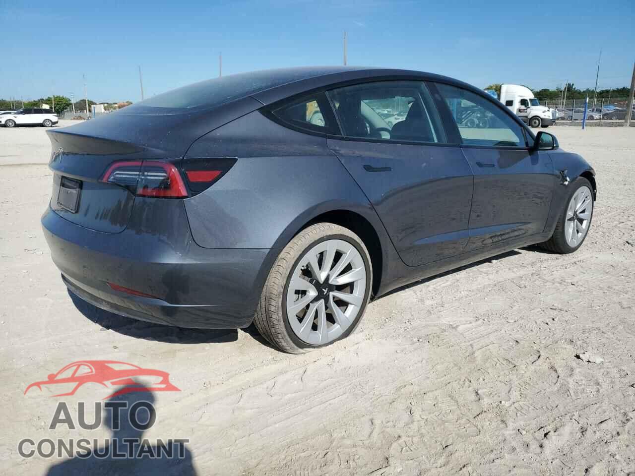 TESLA MODEL 3 2023 - 5YJ3E1EA2PF670117