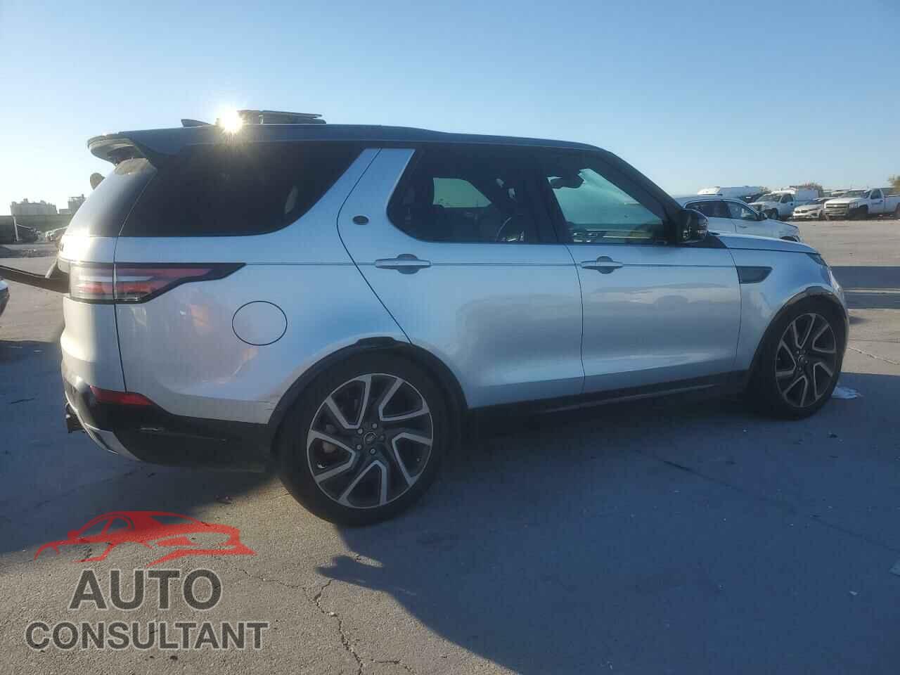 LAND ROVER DISCOVERY 2017 - SALRHBBVXHA040069
