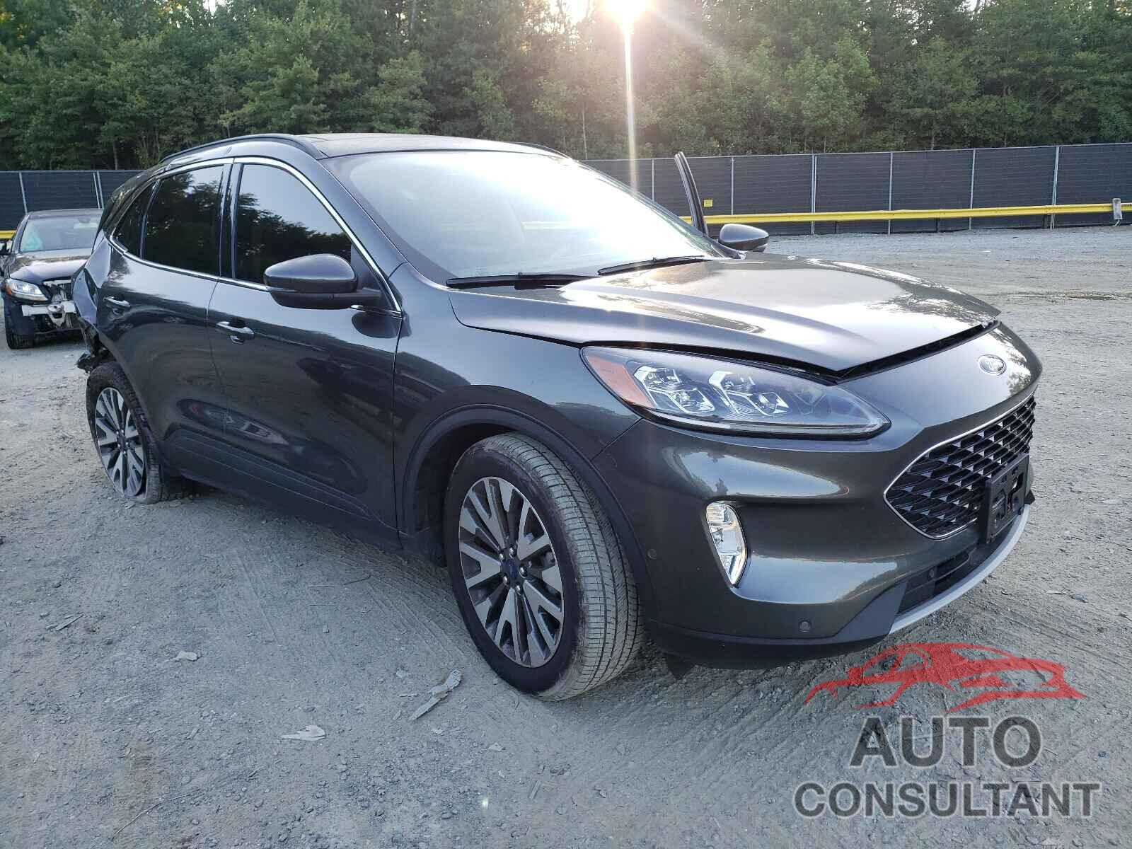 FORD ESCAPE 2020 - 1FMCU9J96LUB28870
