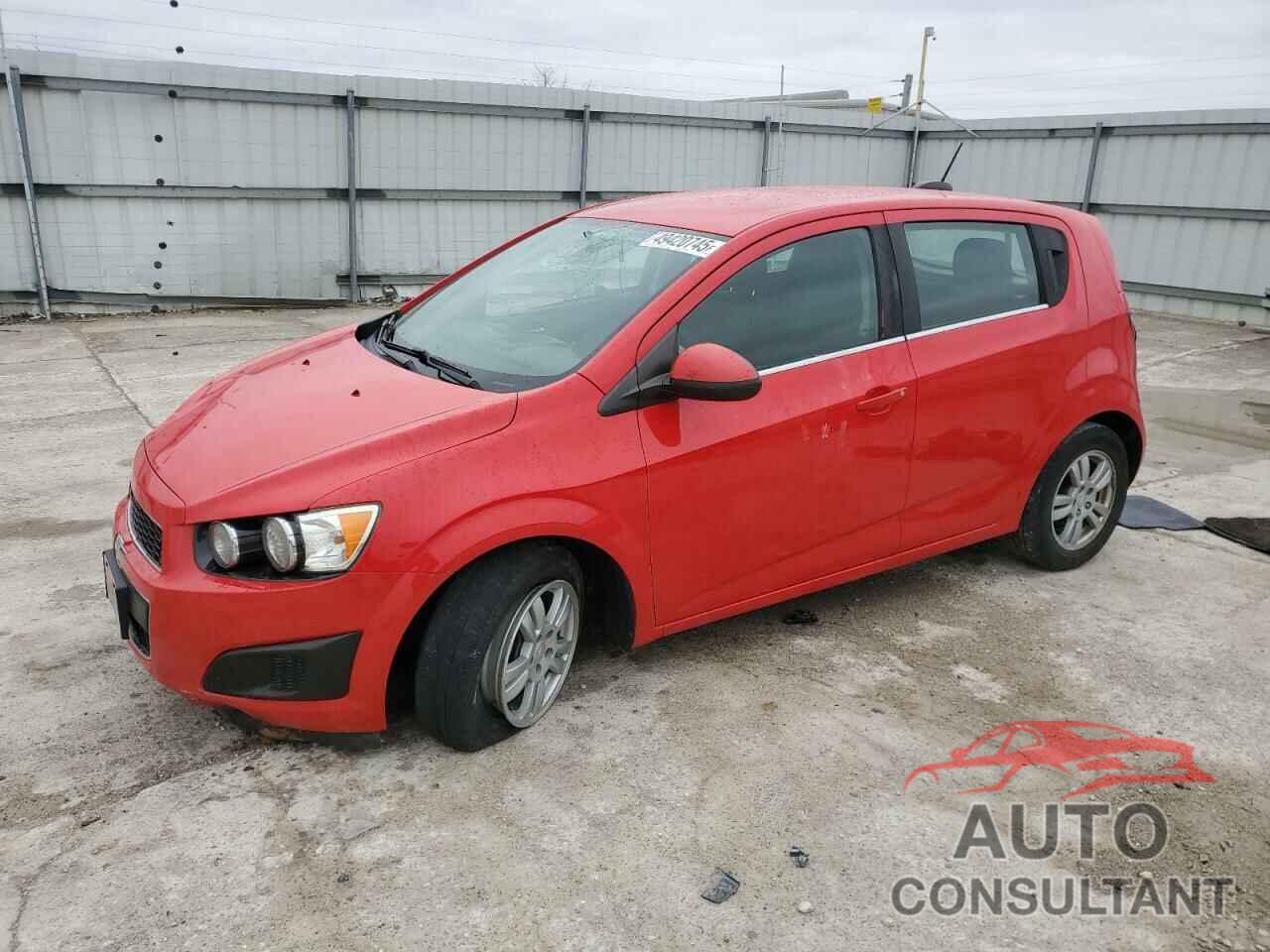 CHEVROLET SONIC 2015 - 1G1JC6SH7F4219615