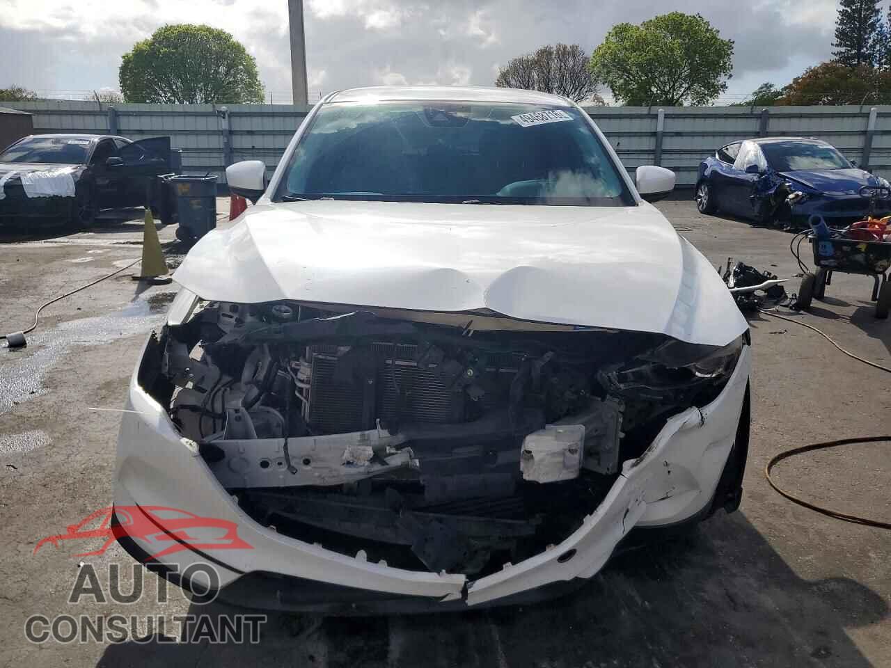 MAZDA CX-5 2018 - JM3KFACM4J1413232