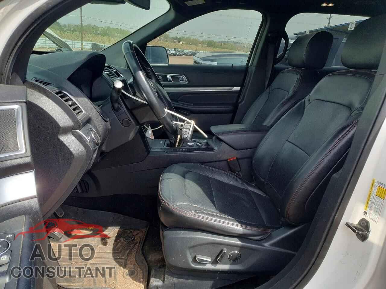FORD EXPLORER 2018 - 1FM5K8GT7JGB31073