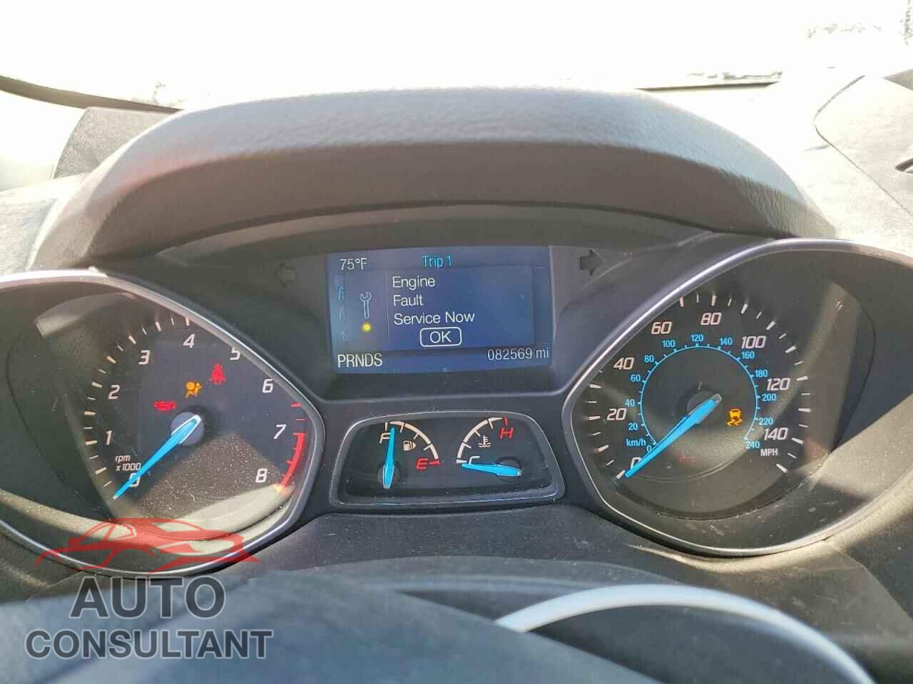 FORD ESCAPE 2015 - 1FMCU0F71FUC26406