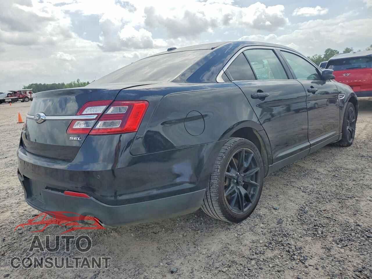 FORD TAURUS 2016 - 1FAHP2E82GG132726