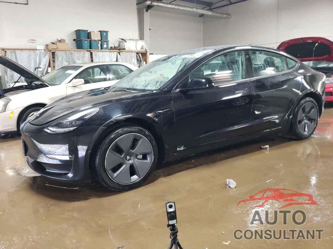 TESLA MODEL 3 2022 - 5YJ3E1EA6NF372361
