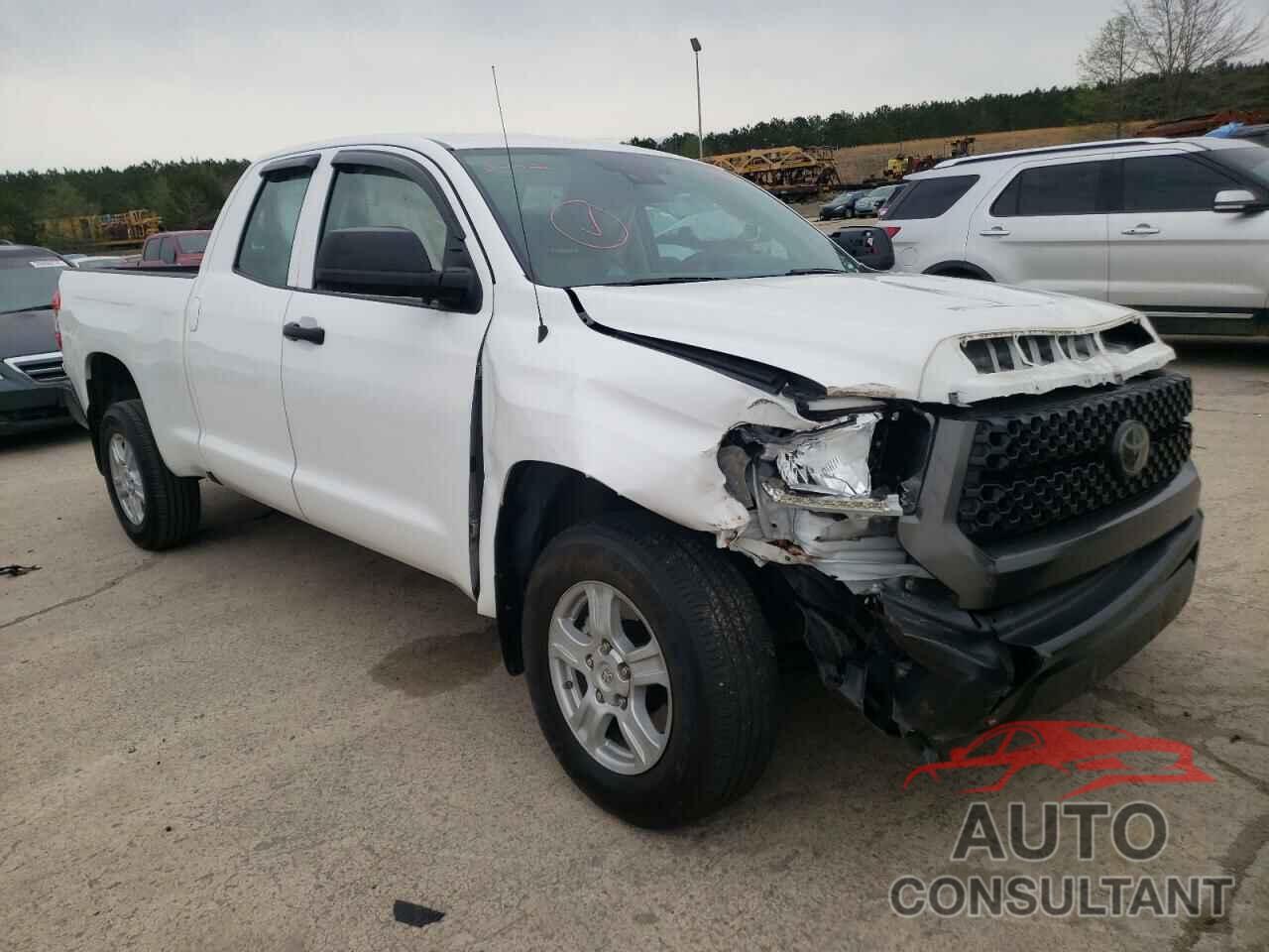 TOYOTA TUNDRA 2018 - 5TFRM5F19JX128917