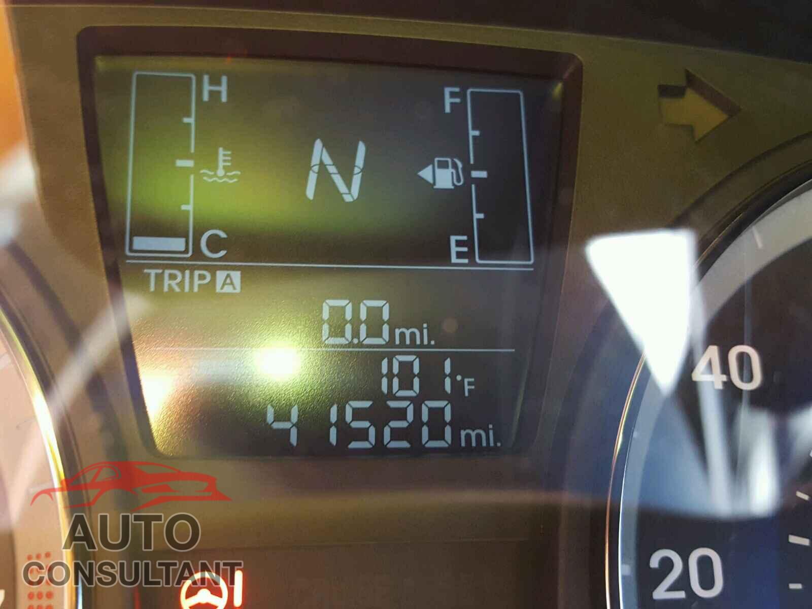 HYUNDAI ACCENT 2017 - KMHCT5AE5HU307028