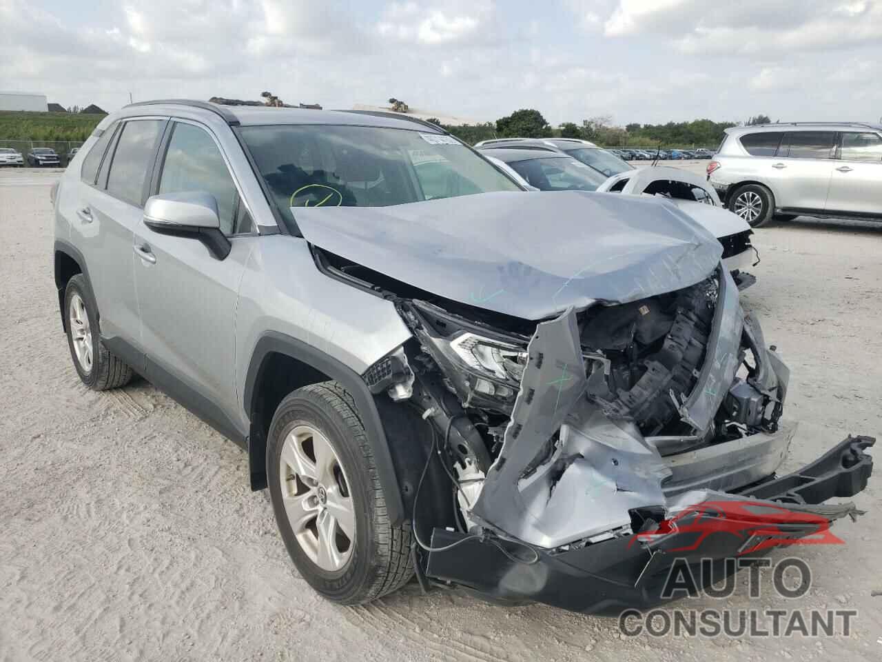 TOYOTA RAV4 2019 - JTMP1RFV3KD504928