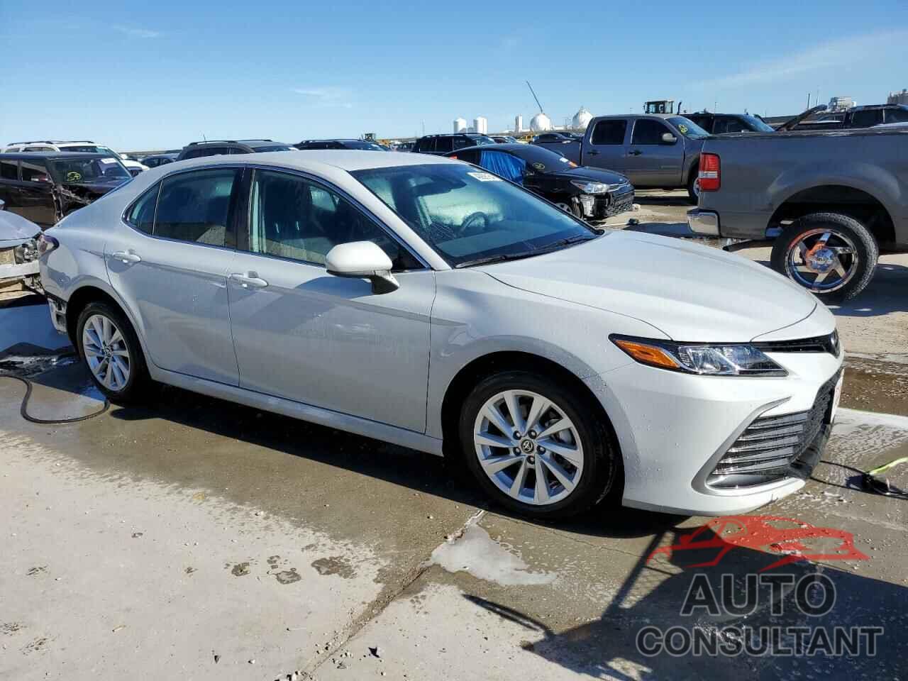 TOYOTA CAMRY 2023 - 4T1C11AK2PU126438