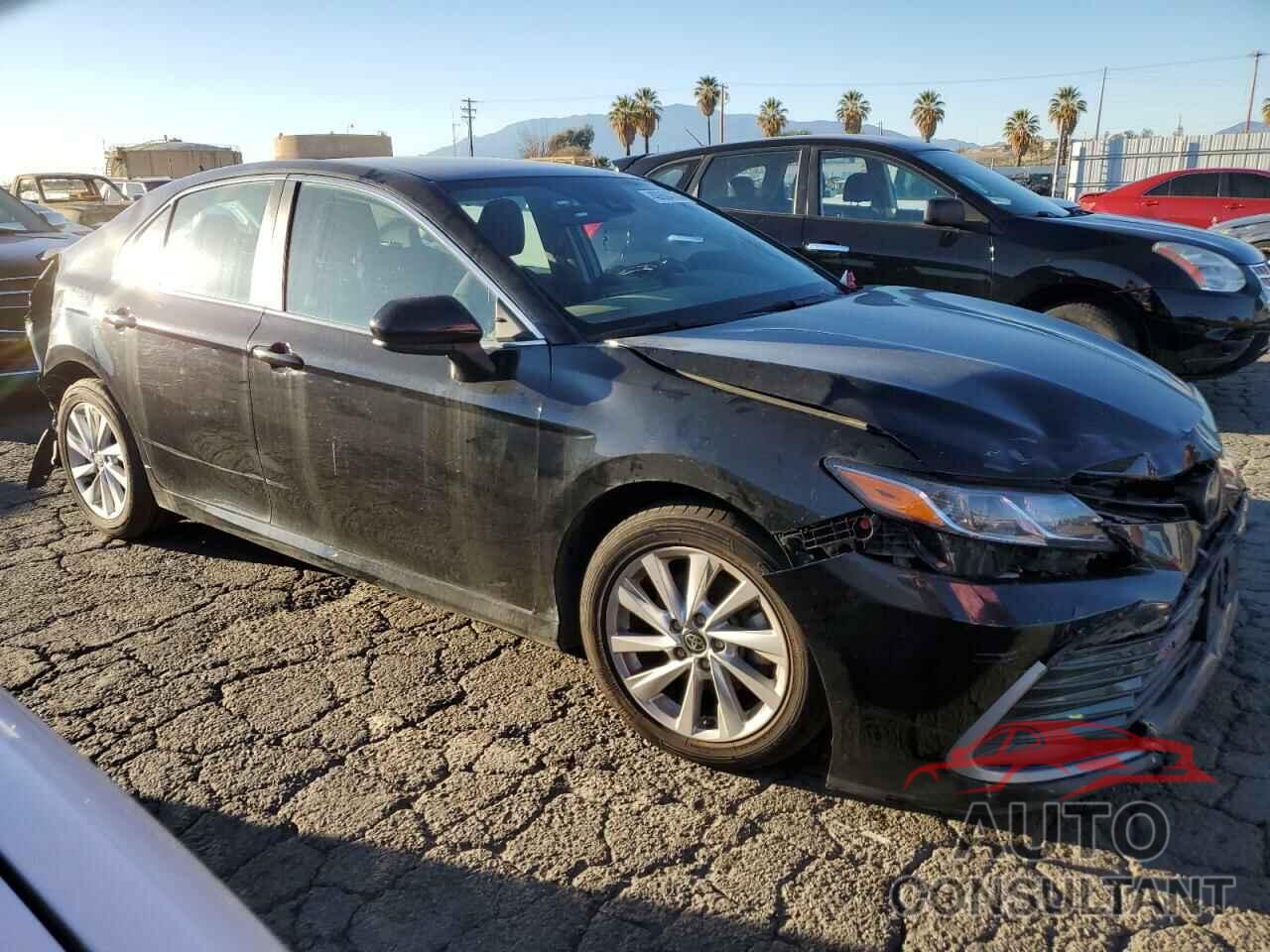 TOYOTA CAMRY 2021 - 4T1C11AK2MU592334