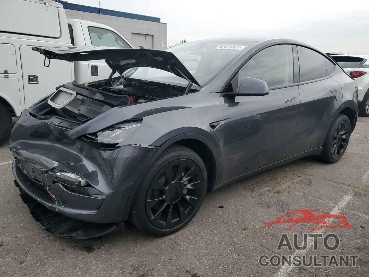 TESLA MODEL Y 2023 - 7SAYGDEE9PF902140