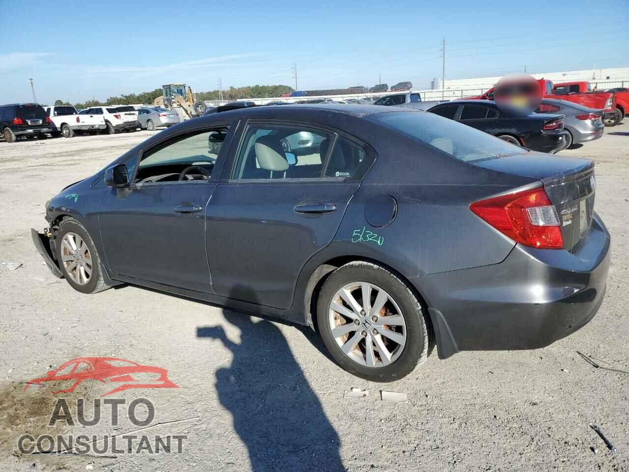 HONDA CIVIC 2012 - 2HGFB2F98CH592058