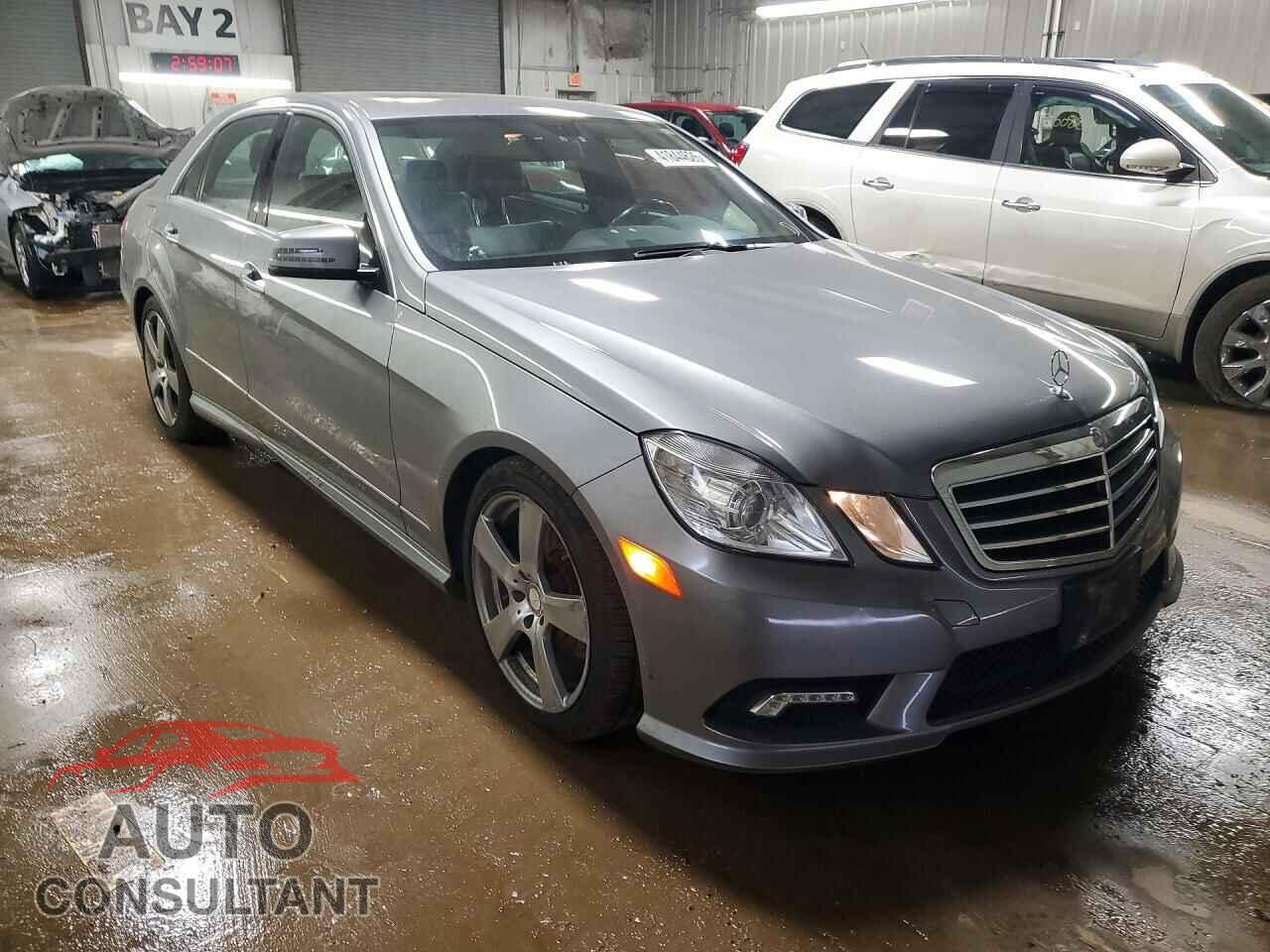 MERCEDES-BENZ E-CLASS 2011 - WDDHF8HB2BA486013
